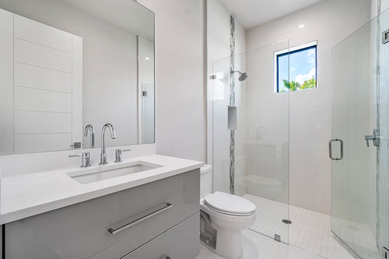 003-770EnfieldStreet-BocaRaton-FL-33487-SMALL