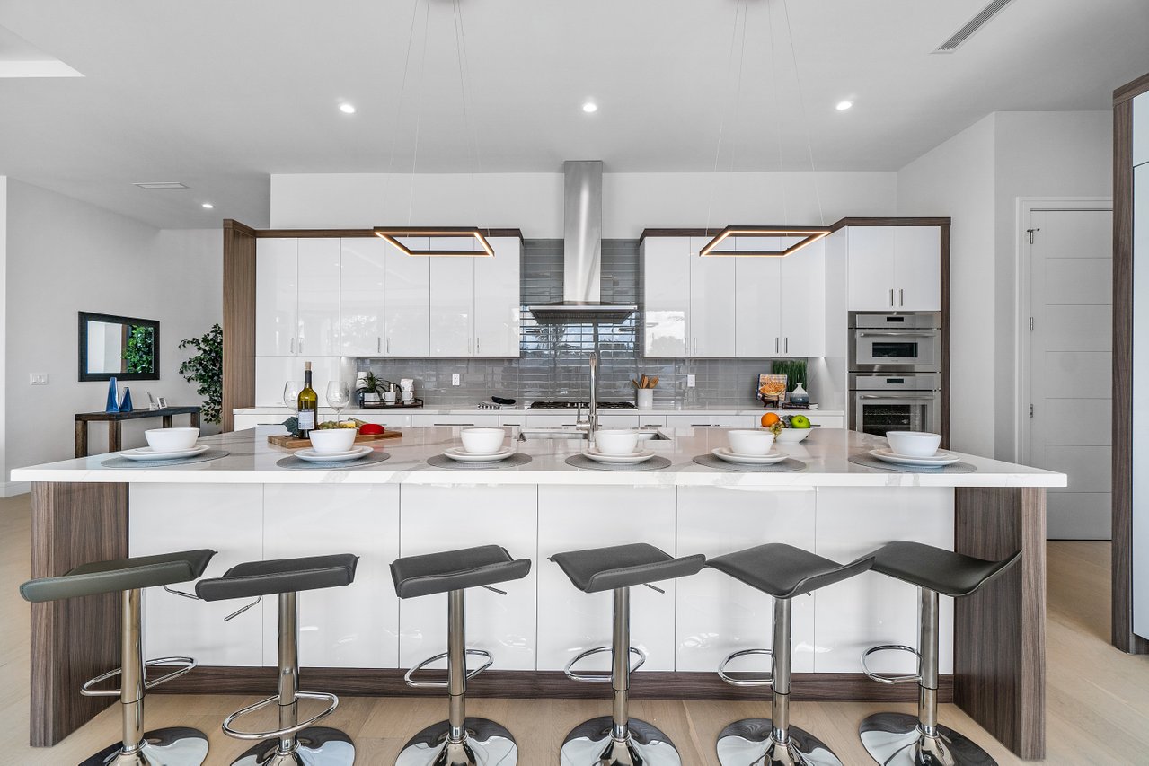 010-770EnfieldStreet-BocaRaton-FL-33487-SMALL